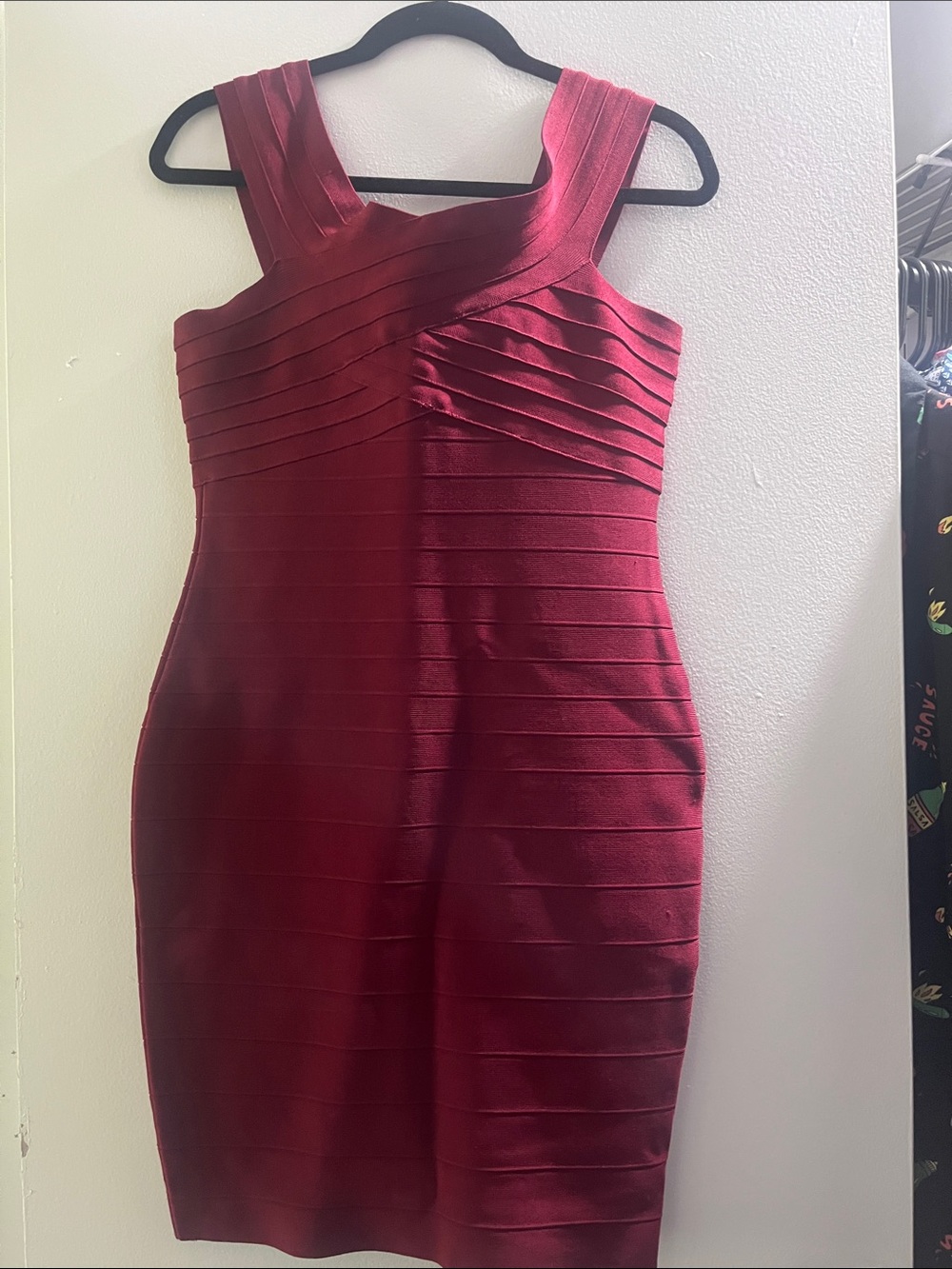 Sleeveless Burgundy Midi Bandage Dress